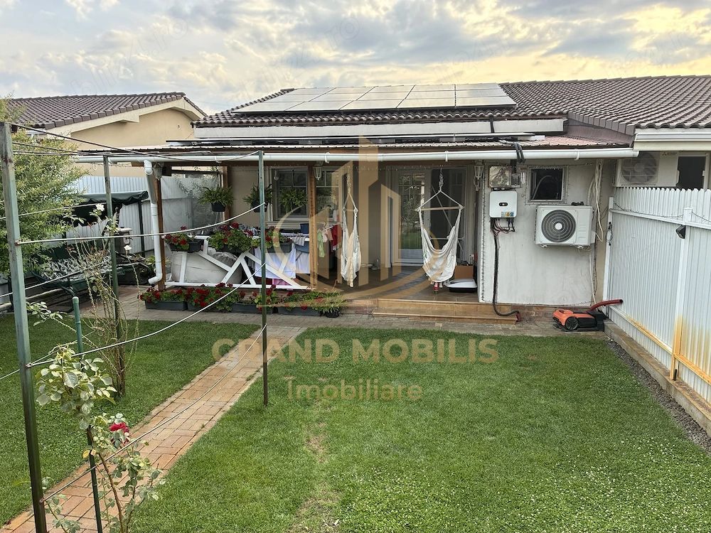 Duplex Moșnița Veche, 70 mp utili panouri fotovoltaice și teren 315 mp