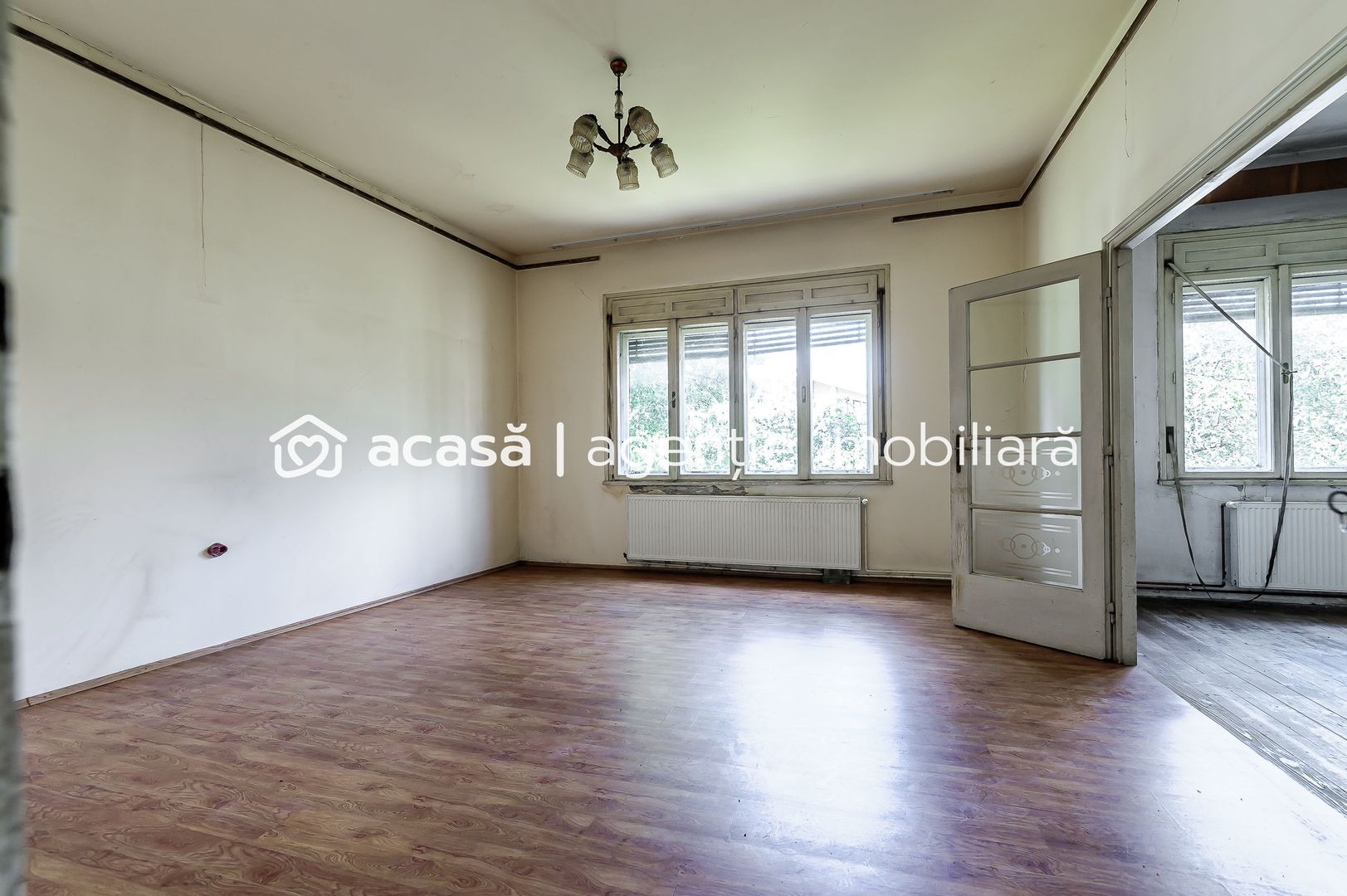 Imagine 4 - Casă pe Str. Dorobanților | 716 mp teren | Pârneava