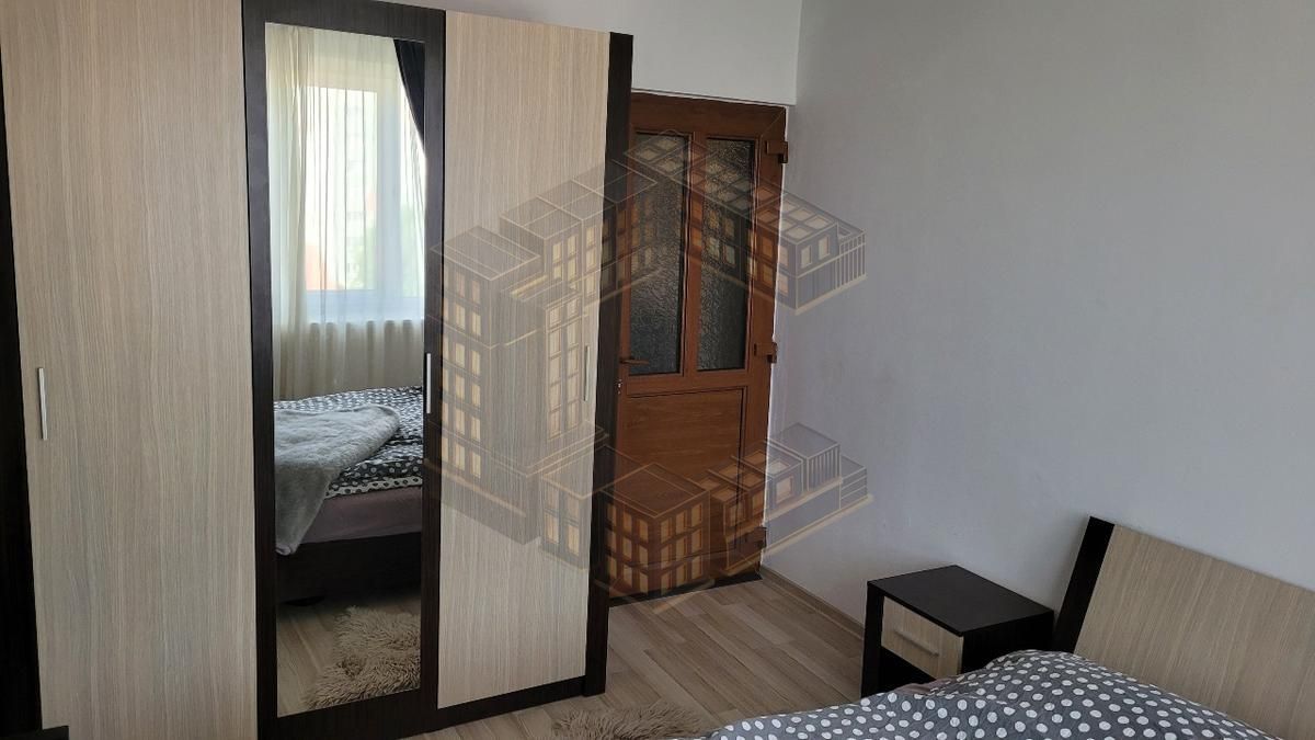 Apartament cu 2 camere, decomandat, centrala, de vanzare, zona Dacia - imaginea 3