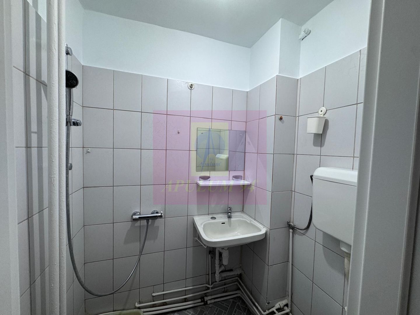 Apartament 4 camere bd Tineretului cu Centrala proprie+parcare - imaginea 9