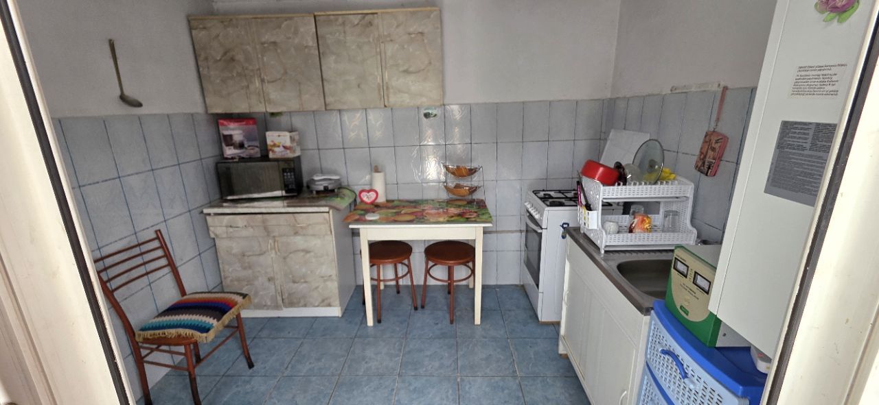 Sos. Alexandrie sector 5 casa parter 3 camere de vanzare