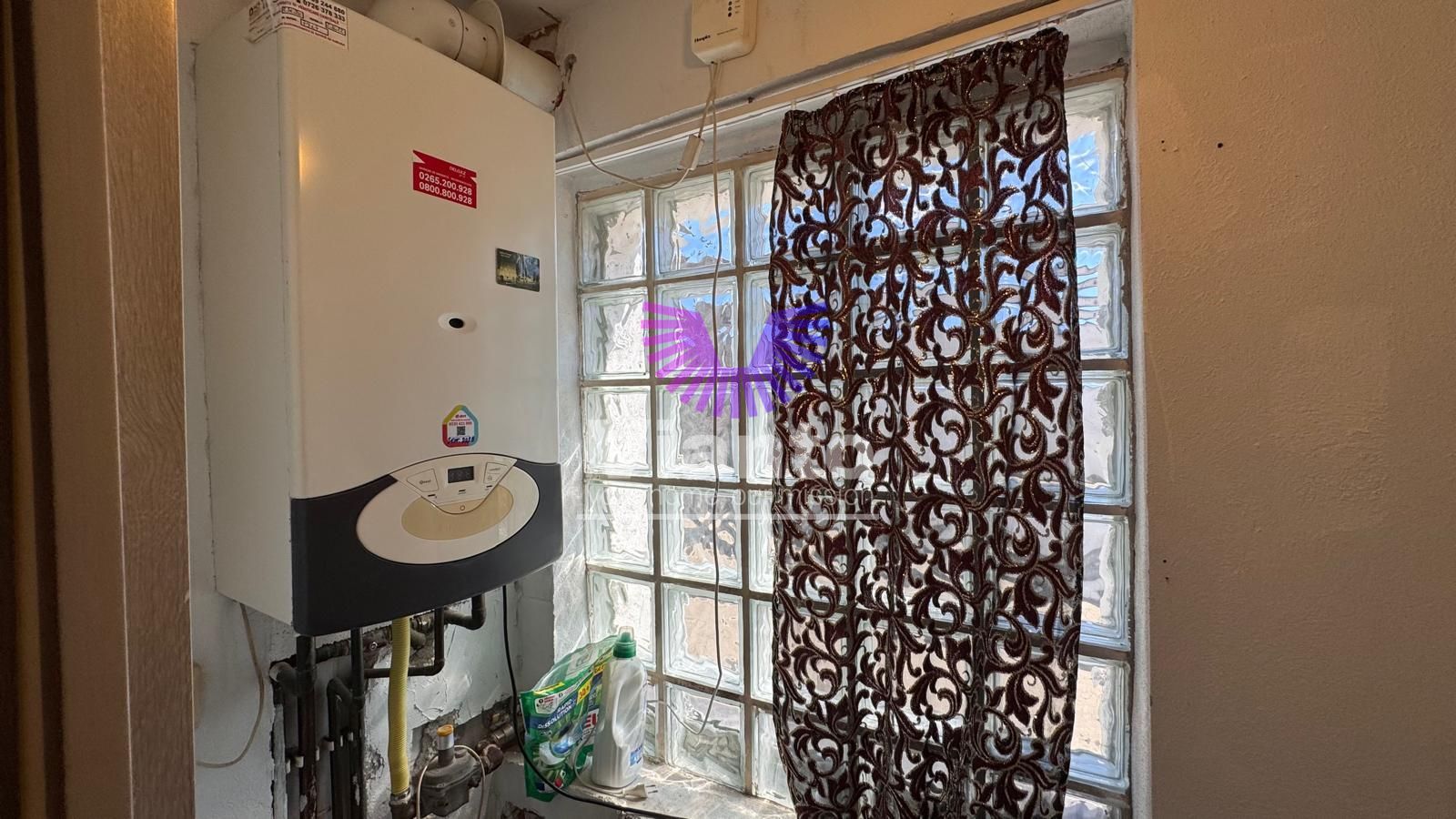 Casa Individuala de Inchiriat 5 Camere - Curte cu Zona de Barbeque-Gusterita