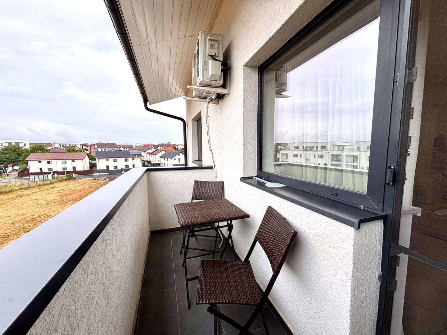 Apartament modern cu 2 camere în Șelimbăr - imaginea 11