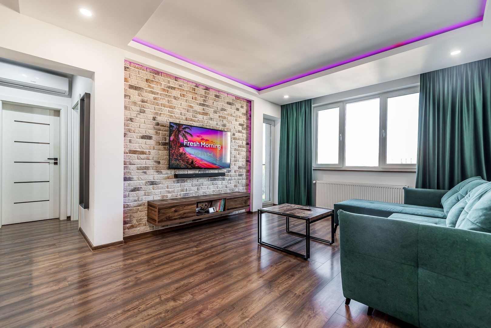 Imagine 1 - La câtiva pași de mal | 2 camere, 52 mp utili, bloc nou cu lift