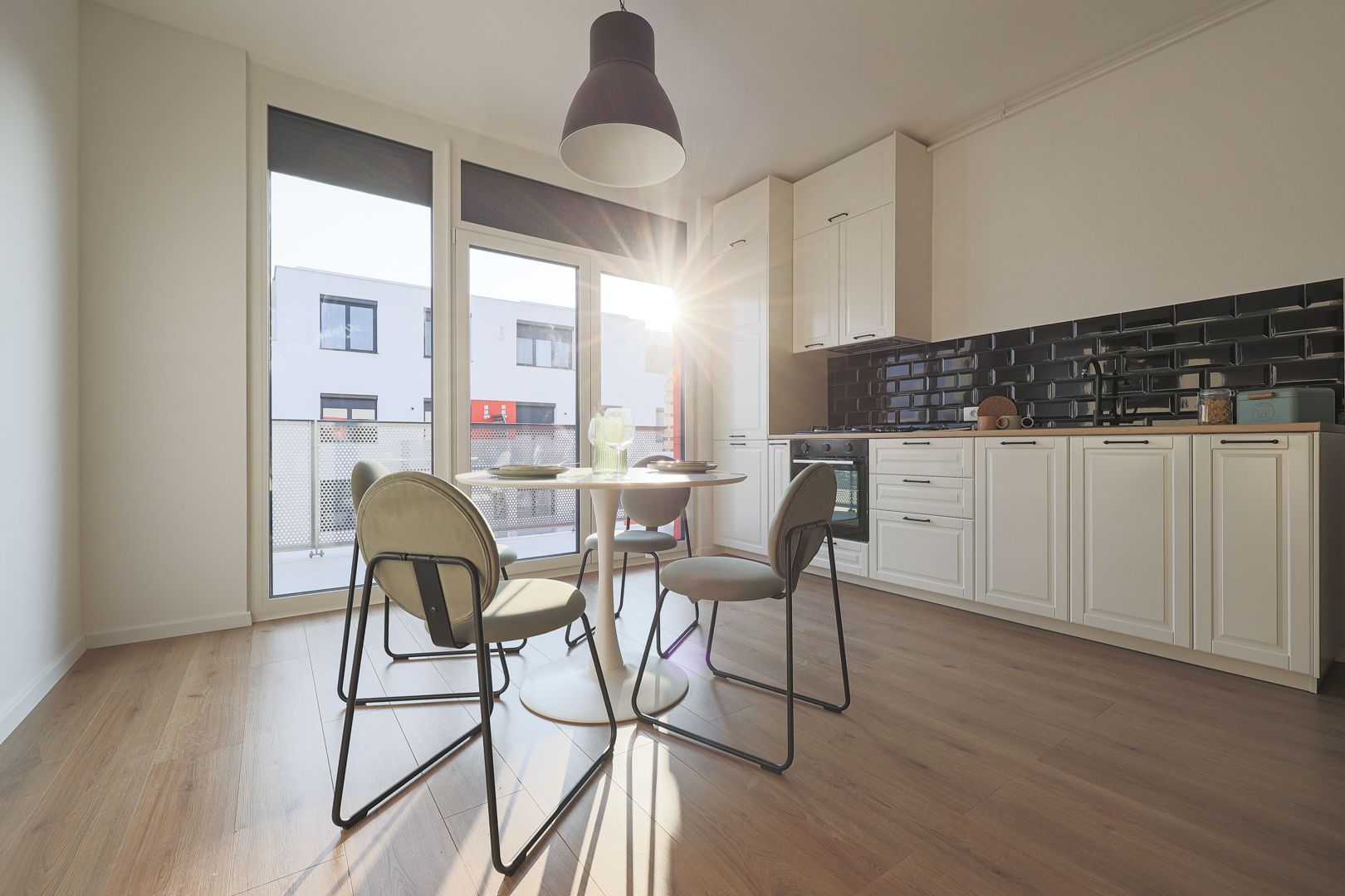 Apartament ARED finisat la cheie cu 2 camere si chirias inclus