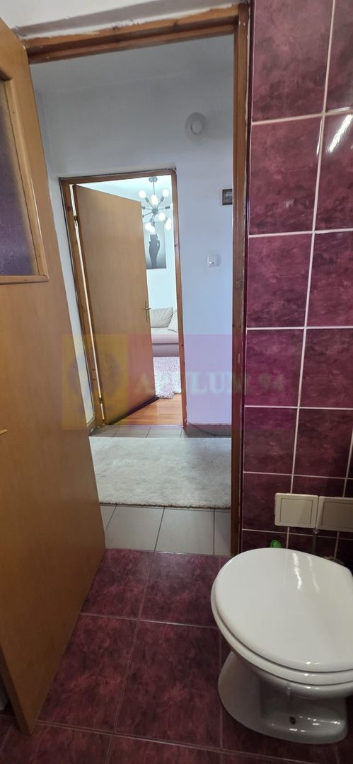 Apartamnet cu 2 cmere de vanzare in Campina