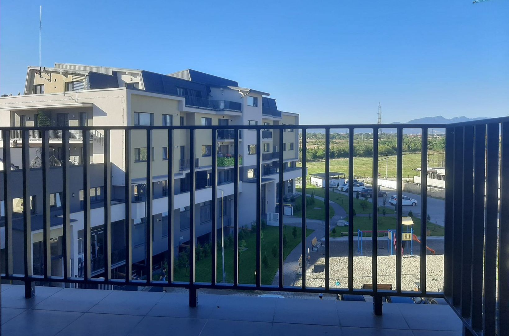 Apartament cu 3 camere situat la etajul 3 zona rezidentiala Rasnov