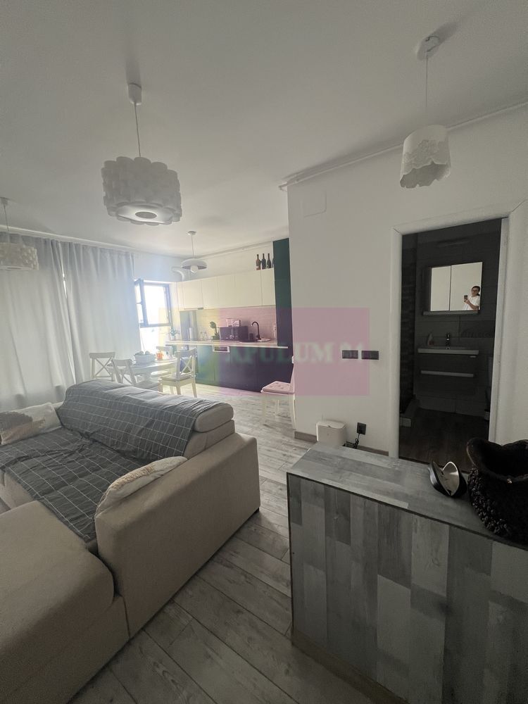 Vanzare apartament 3 camere Titan-Rasarit de Soare