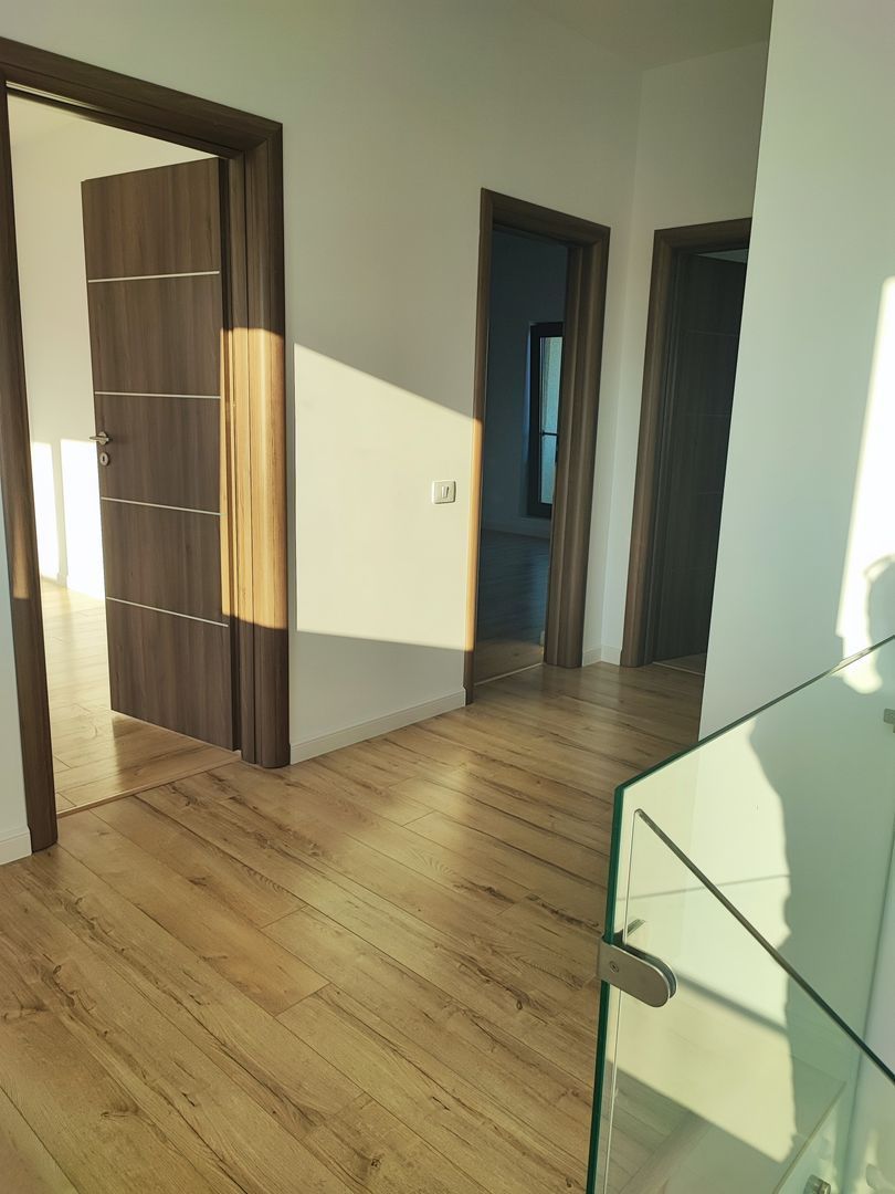 Vilă de Lux P+1 în Tunari –5 Camere, Finisaje Premium - imaginea 19