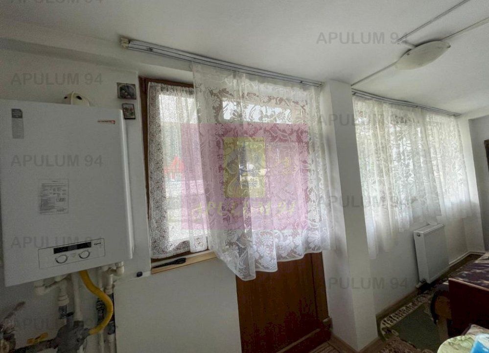 Apartament cu 2 camere de vânzare în Sinaia - imaginea 8