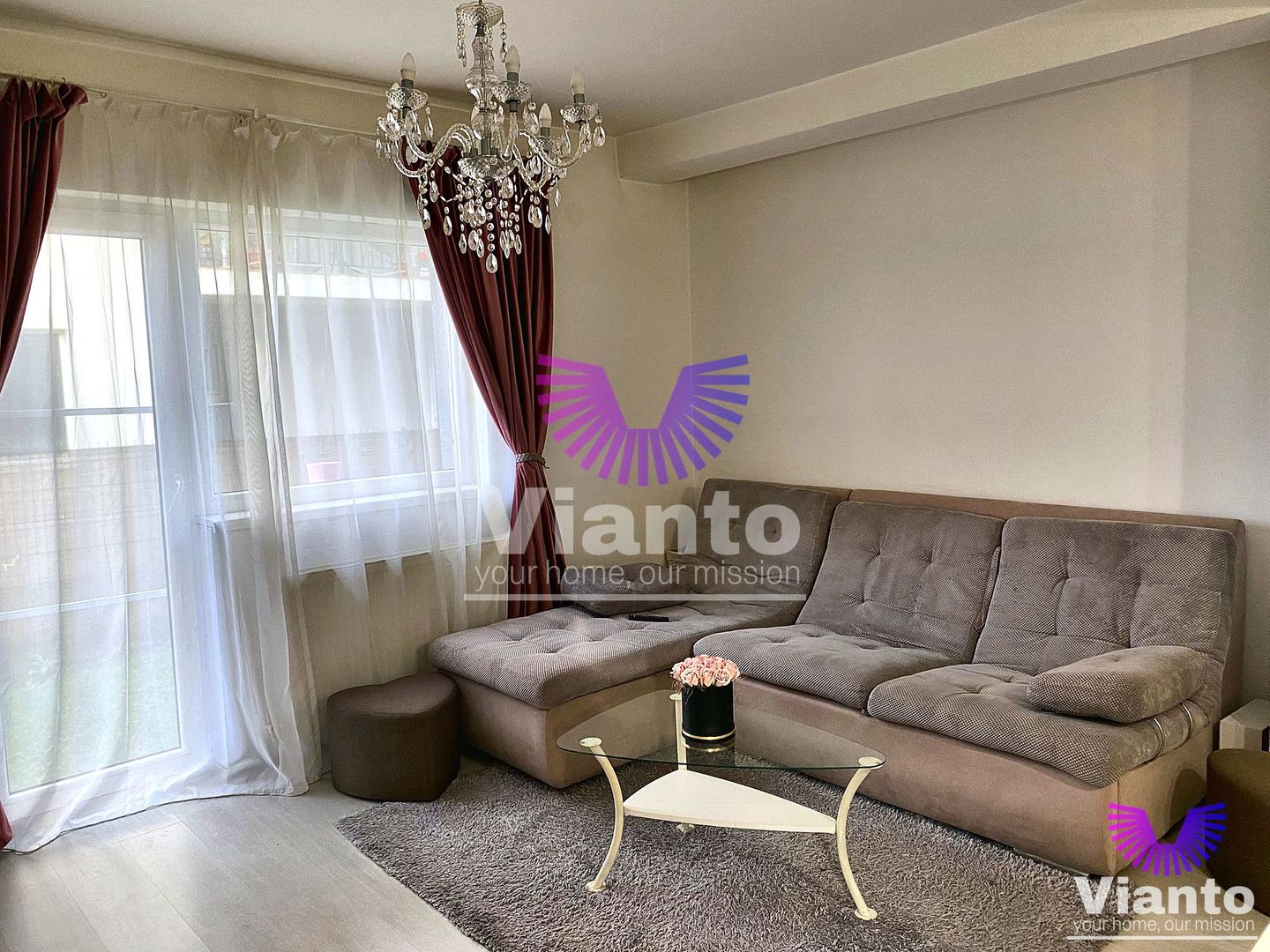 Apartament 3 camere si curte proprie | Parcare privata | Selimbar