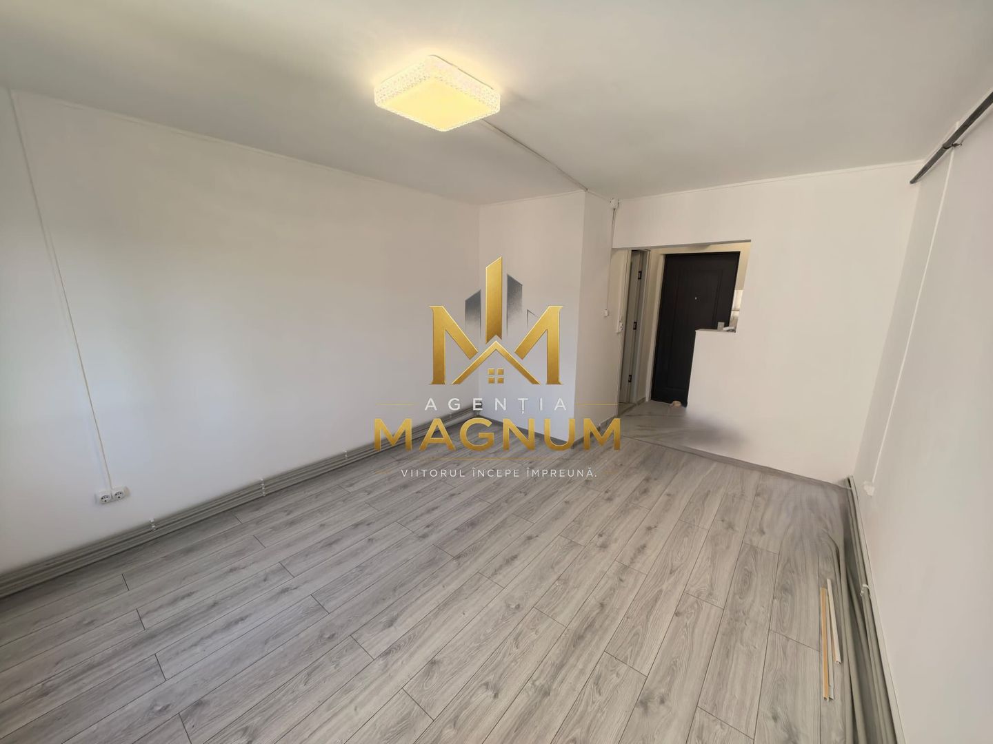 Garsonieră de vanzare | Etaj 2 | Centrală proprie - imaginea 2