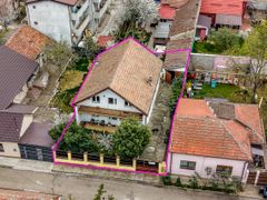 Casă 5 camere Aradul Nou Zona Tabacovici. Teren 360 mp și garaj