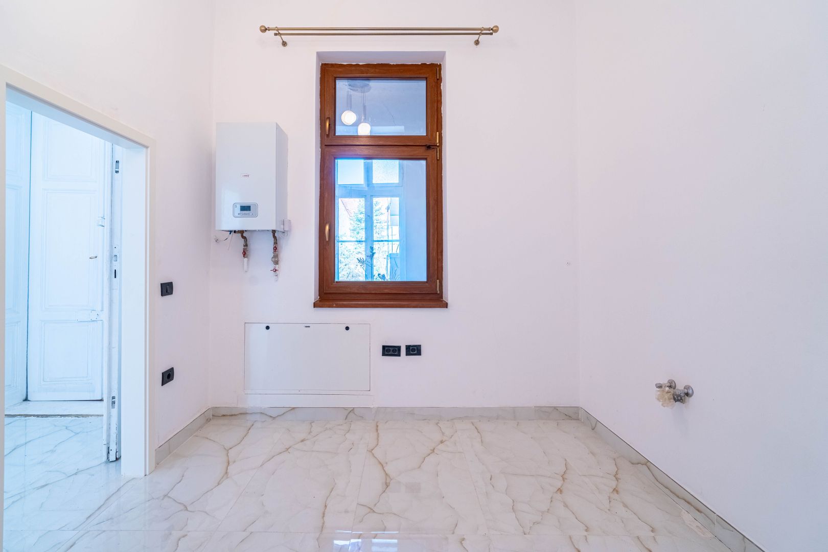 Imagine 6 - Apartament 2 camere parter înalt, amenajat complet.