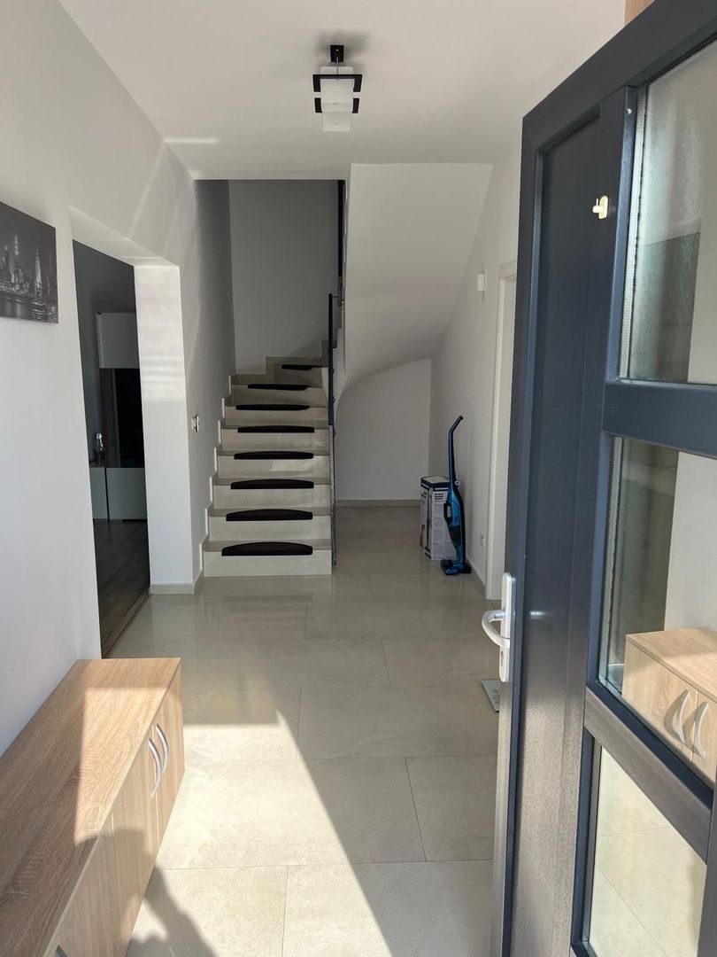 Duplex de închiriat în Dumbrăvița – 4 camere, 130 mp, teren 360 mp - imaginea 4