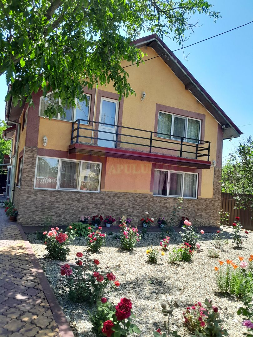 Movilita  (IL) - de vanzare casa 5 cam p+1