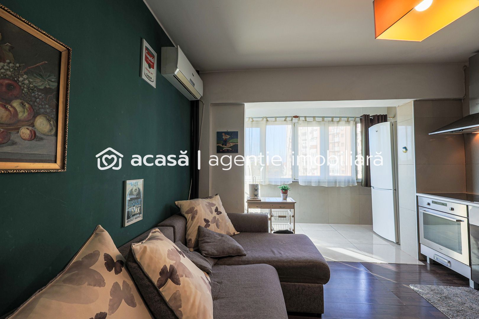 Imagine 1 - Apartament mobilat și utilat în Piața Spitalului - investitie sigura!