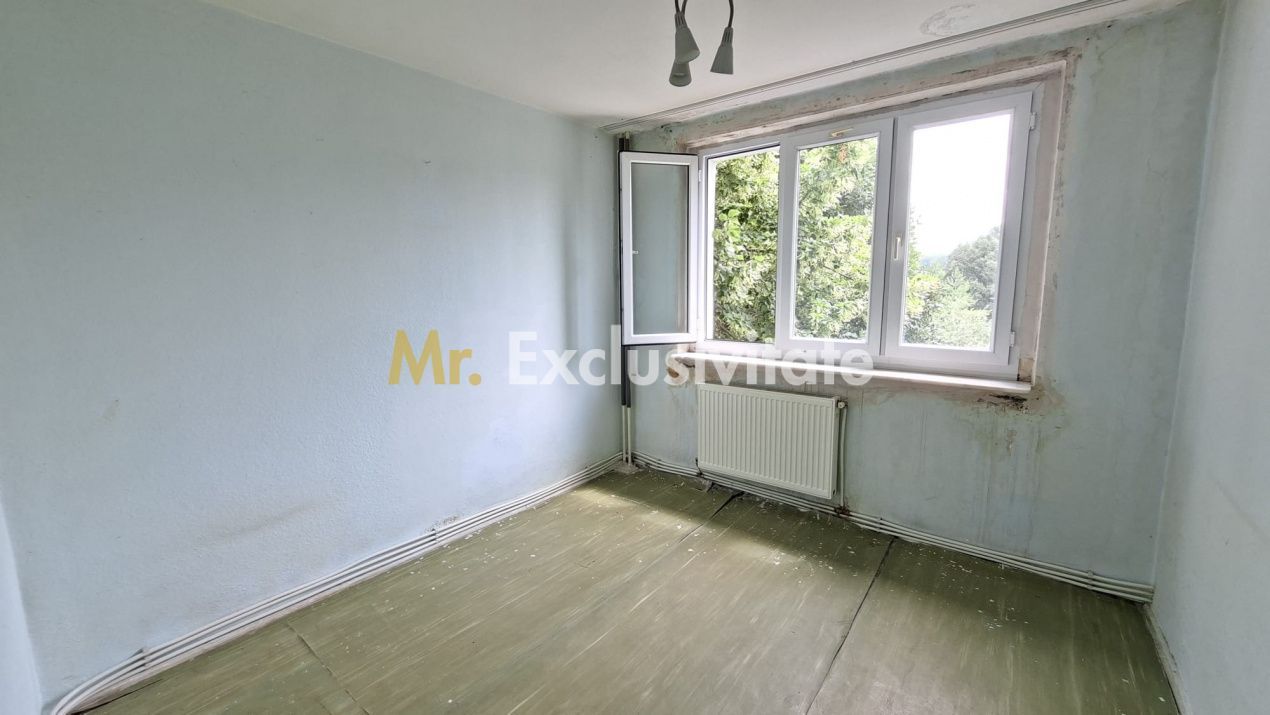 Apartament 4 camere Nord ,Etaj 3 la Poarta Scolii nr 14 - imaginea 3