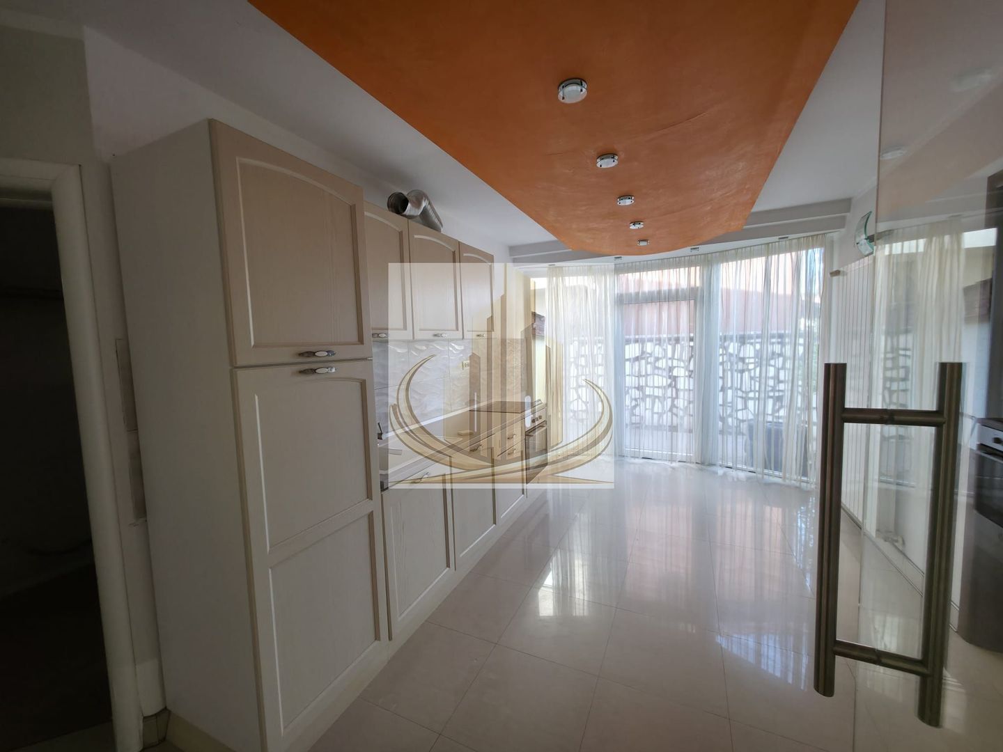 Vila Luxury în Dumbrăvița – Exclusivitate lângă pădure - imaginea 11