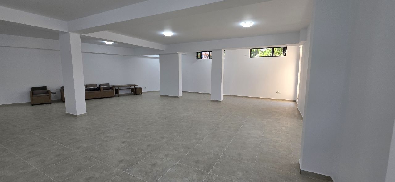 Salajan spatiu comercial 350 mp de inchiriat - imaginea 11