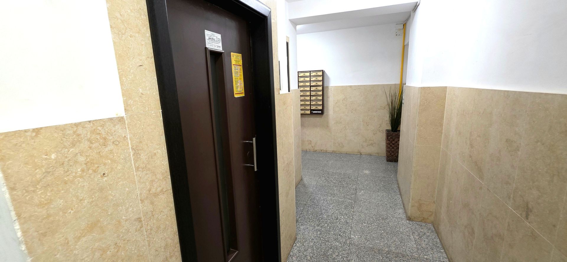 Apartament 2 camere de vânzare în zona Universitate ideal investitie - imaginea 19