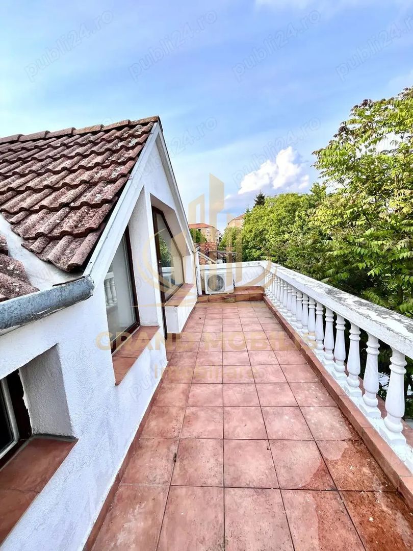 De Vanzare Duplex zona Lipovei 168mp 239000 Euro - imaginea 12