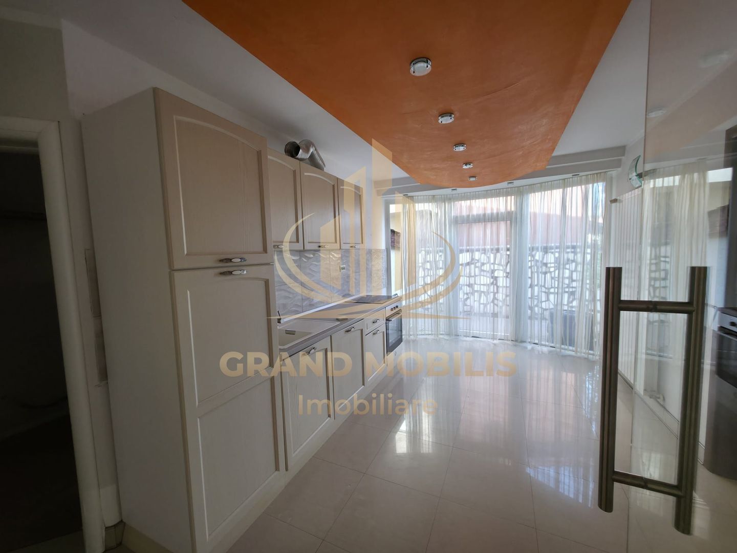Vila Luxury în Dumbrăvița – Exclusivitate lângă pădure - imaginea 11