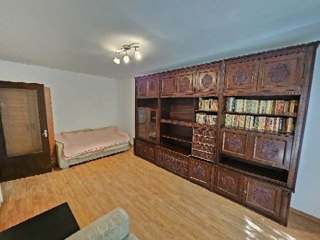 Dristor apartament 2 camere mobiliat si utilat - imaginea 16