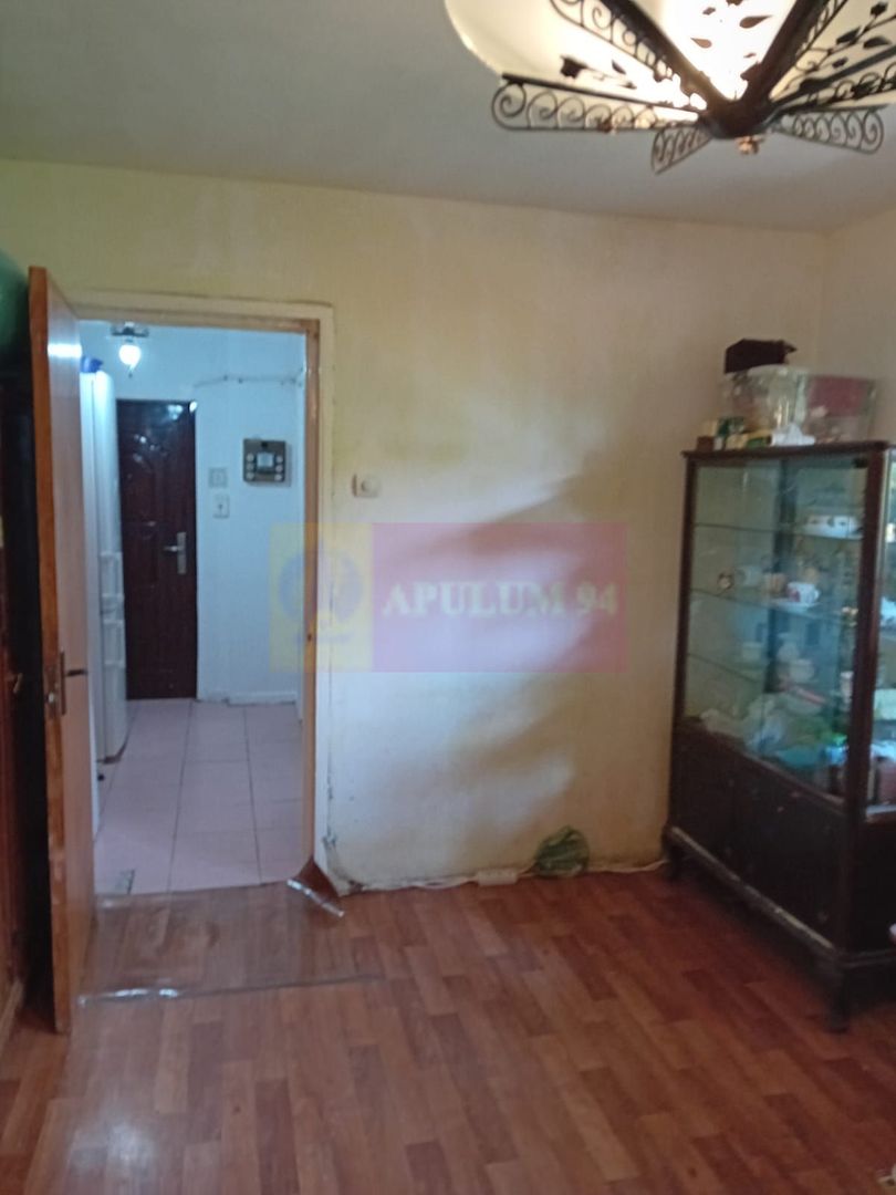 Apartament 3 camere 67mp Alexandru Obregia (Piata&Complex COVASNA)