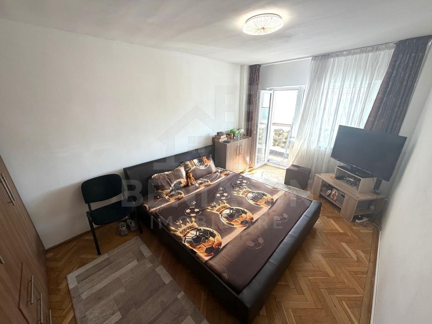 2 Camere-Decomandat-57mp-Etaj3-Centrala-AC-Lift Nou-Parcul Romanescu - imaginea 3