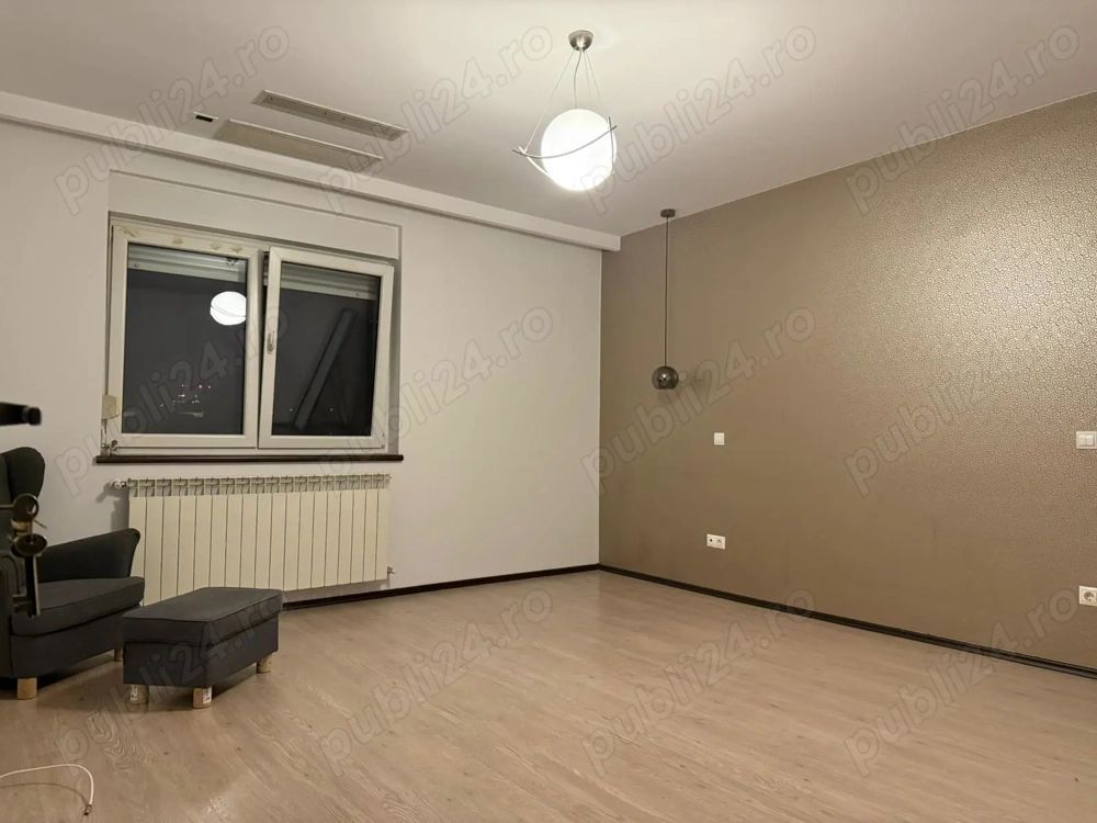 Apartament spatios,3 camere,2 terase-123mp-zona Unirii