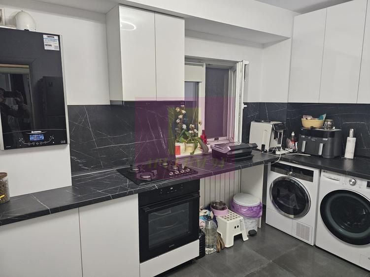 VANZARE APARTAMENT 3 CAMERE BD. DECEBAL - imaginea 8