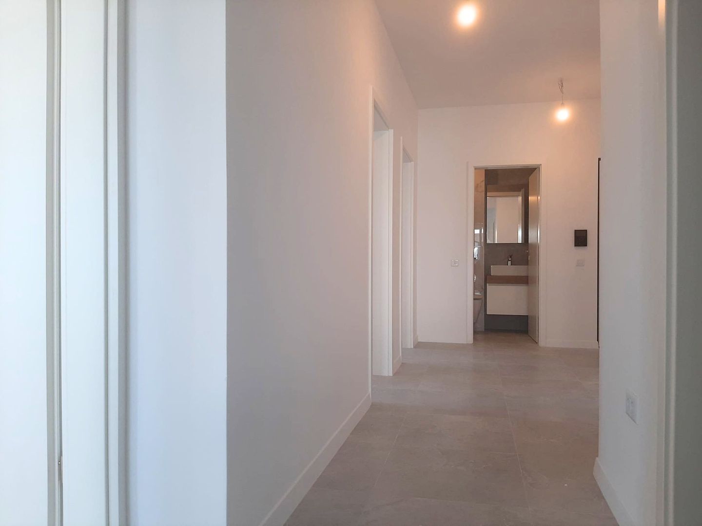 Un Apartament Pentru O Viață Bună  Coresi  2025 - imaginea 10