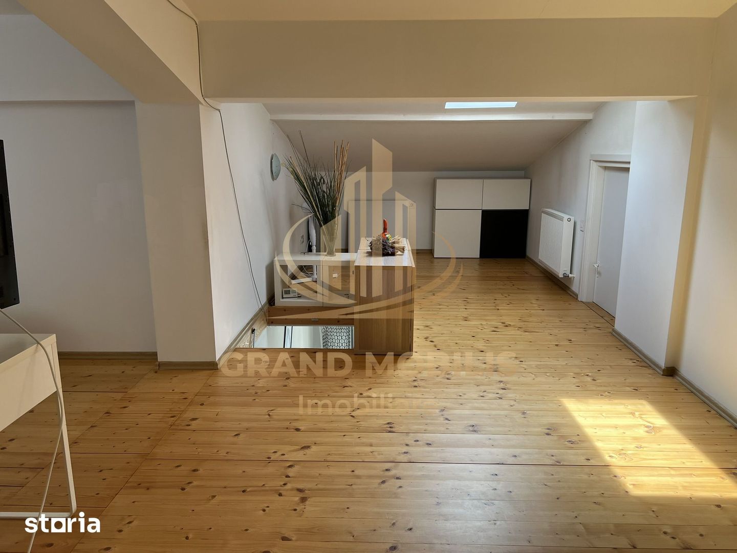 OCAZIE! Duplex 3 Camere | Bloc 2013 | 84 mp pe 2 Niveluri | PARCARE - imaginea 12