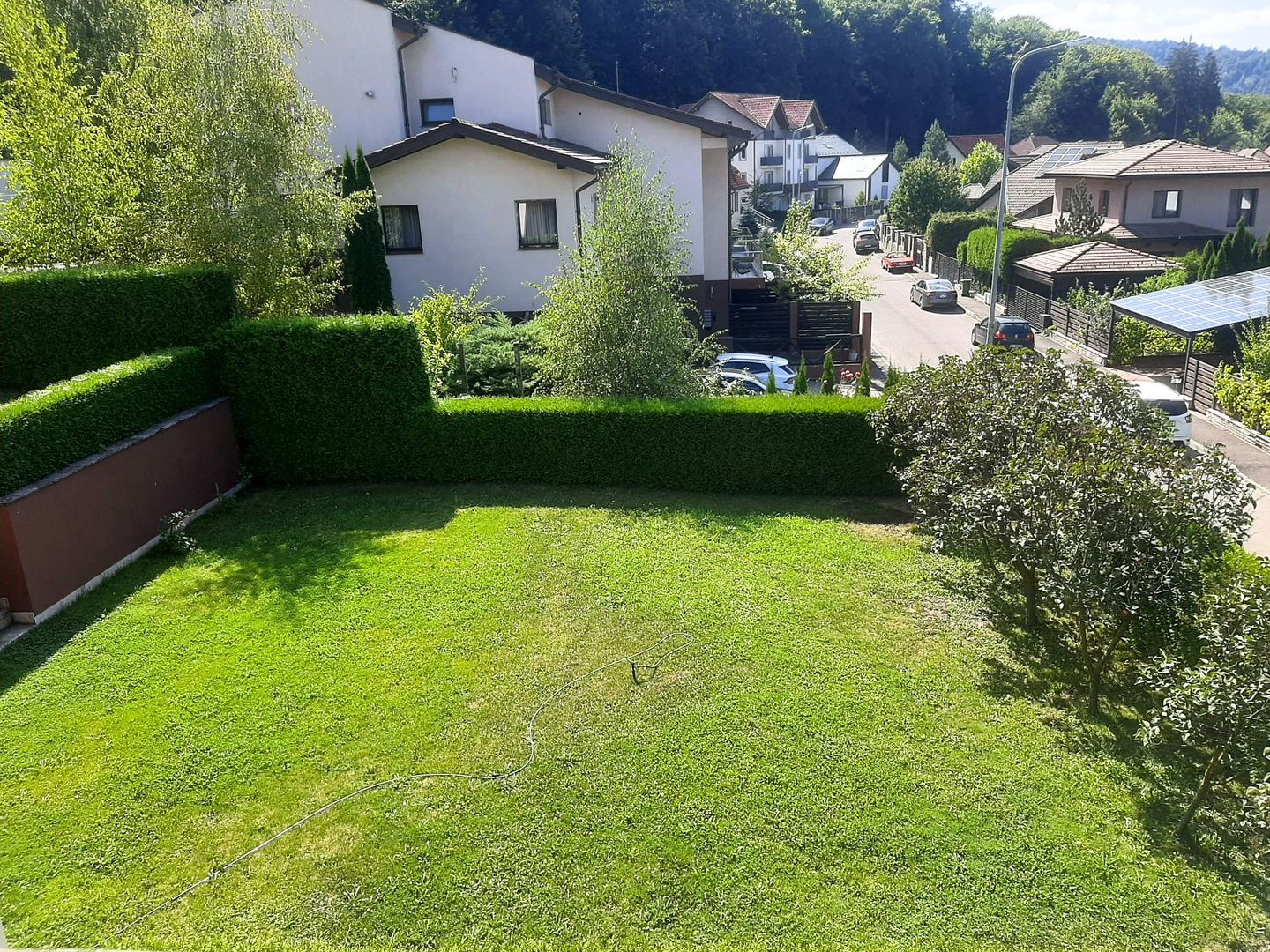Vilă de lux cu vedere spectaculoasă spre Tâmpa  Green Valley zona Noua - imaginea 23