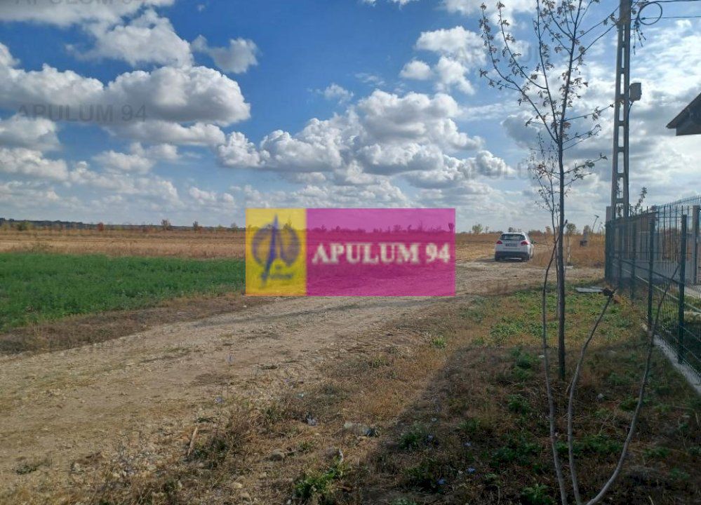 Gulia, teren intravilan curti-constructii, 523 mp