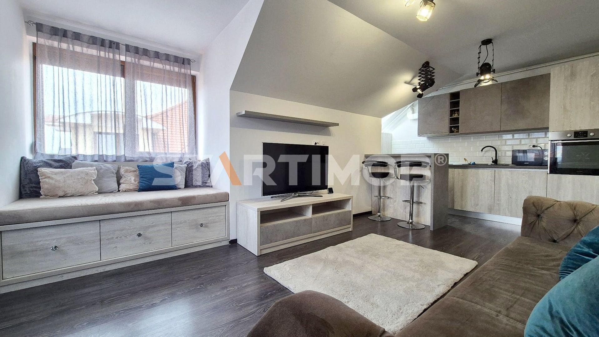 Apartament doua camere cu parcare Coresi