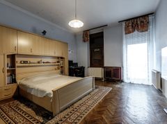 Apartament în Piața Catedralei, 93 mp utili.