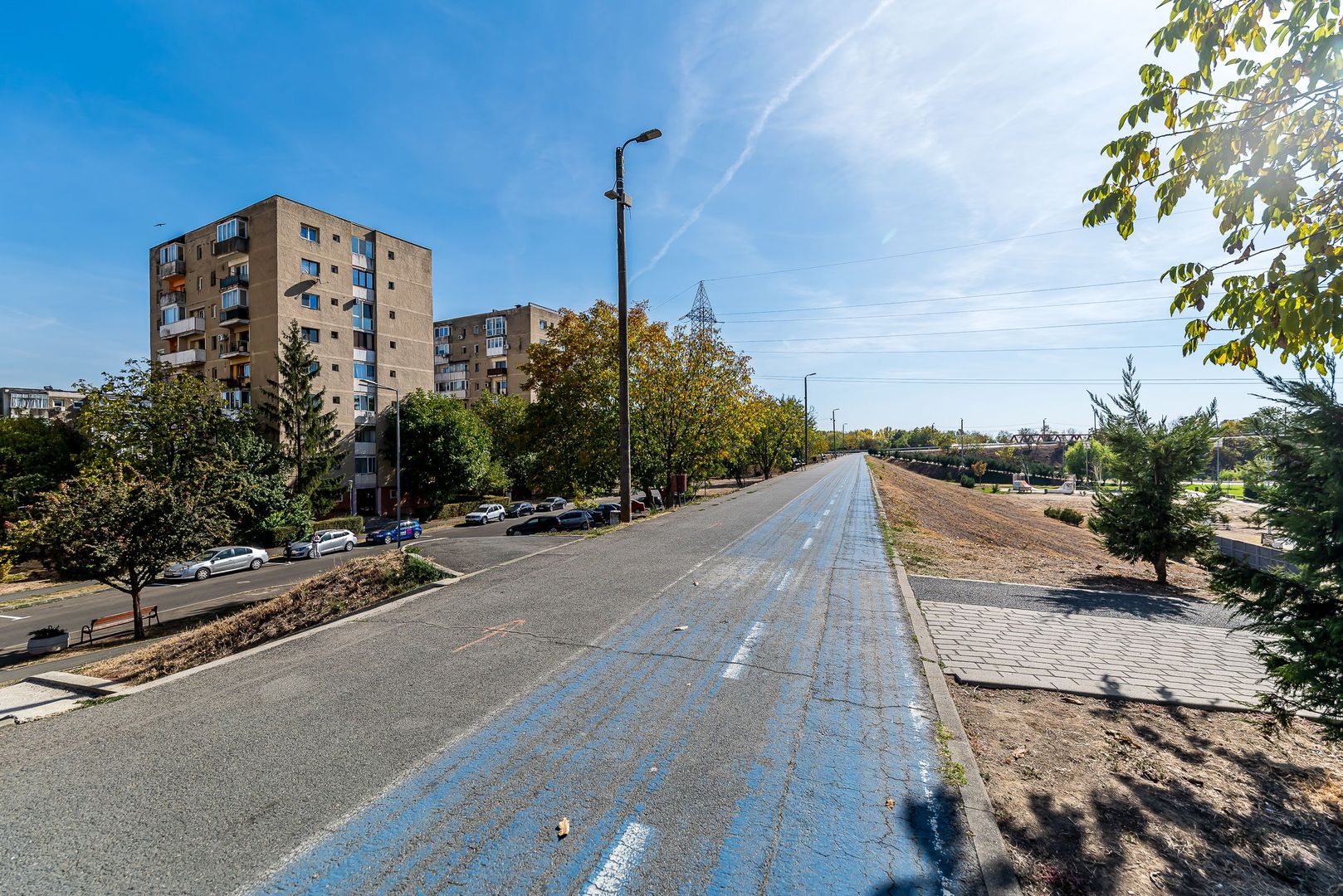 Imagine 2 - Apartament cu 5 camere pe Splaiul General Gheorghe Magheru, Micălaca
