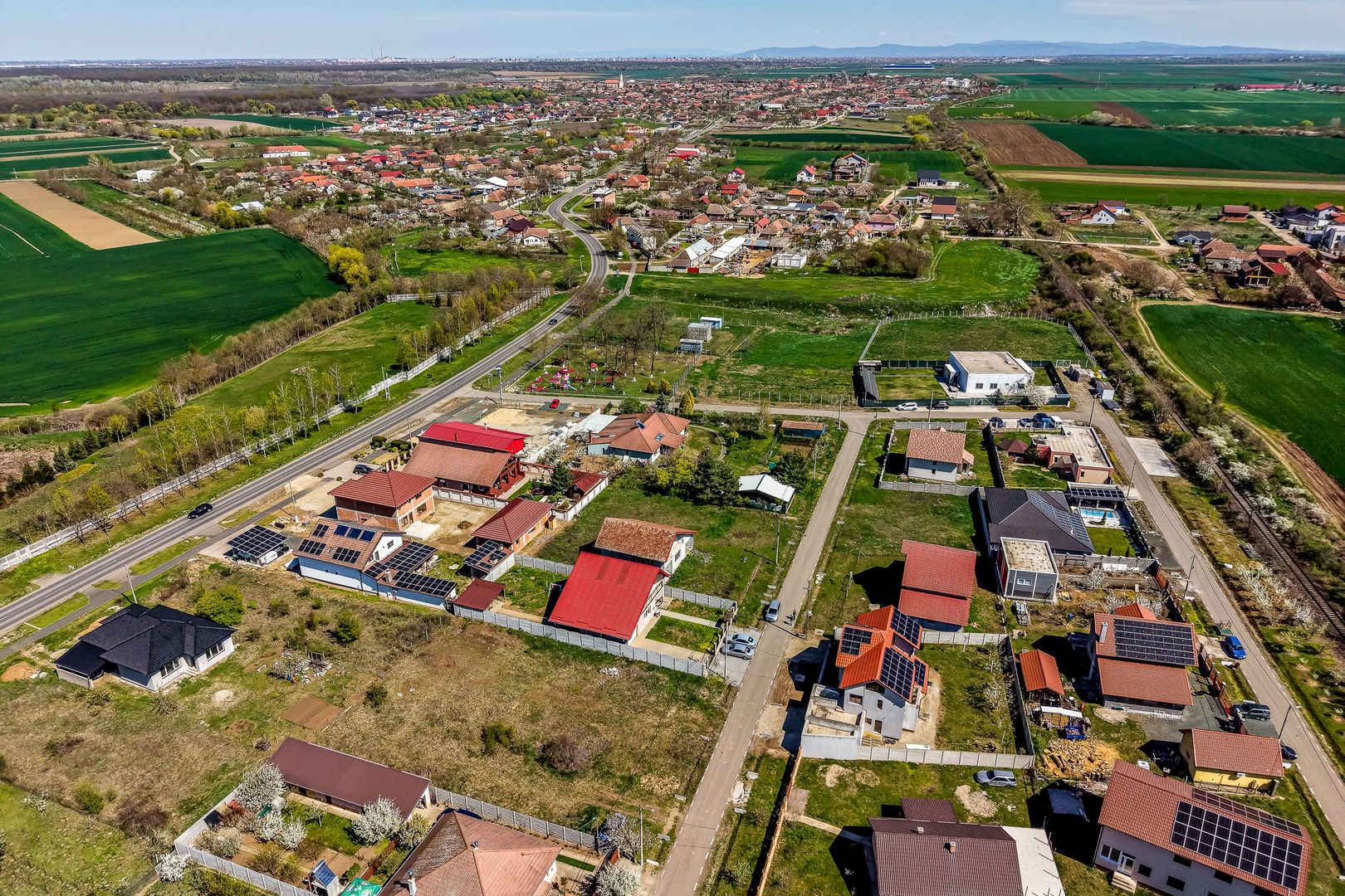 Imagine 13 - 🏡 Casă P+1 la gri | 239 mp construiți | Călugareni -14 km de Arad