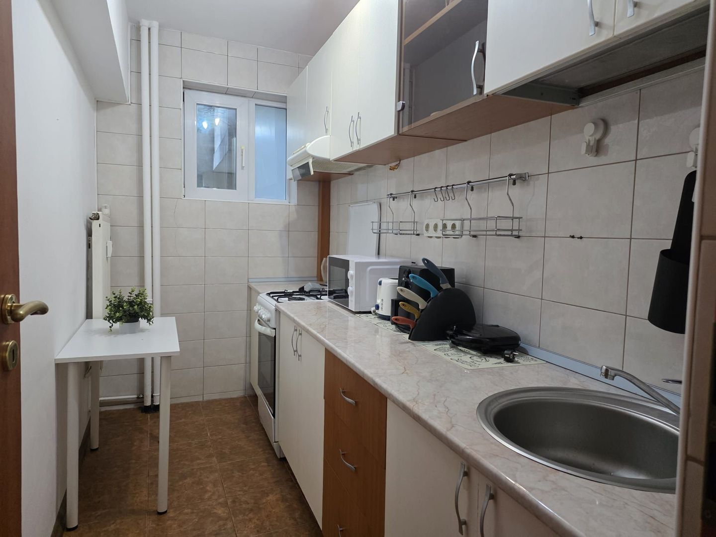 De Vanzare Garsoniera Zona Obor - imaginea 7