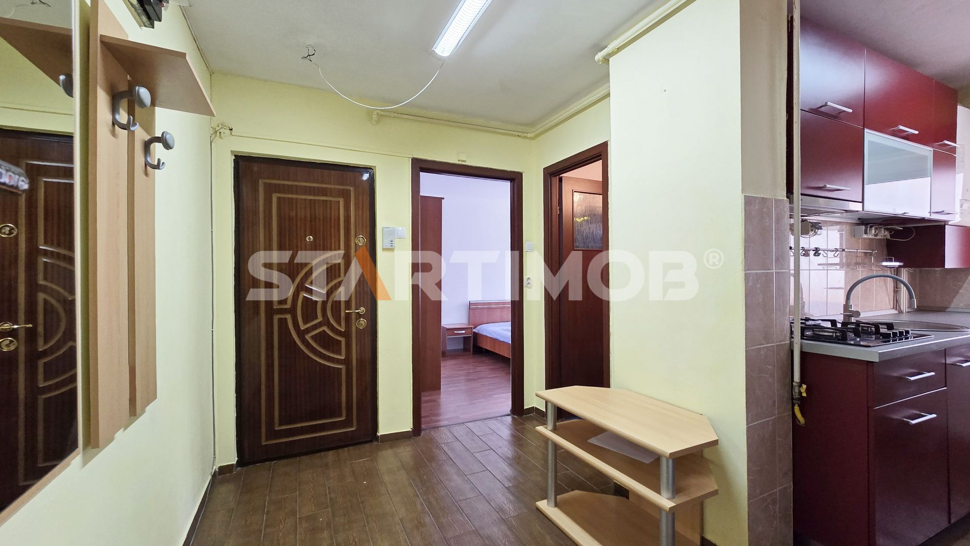 Apartament 2 camere cu parcare