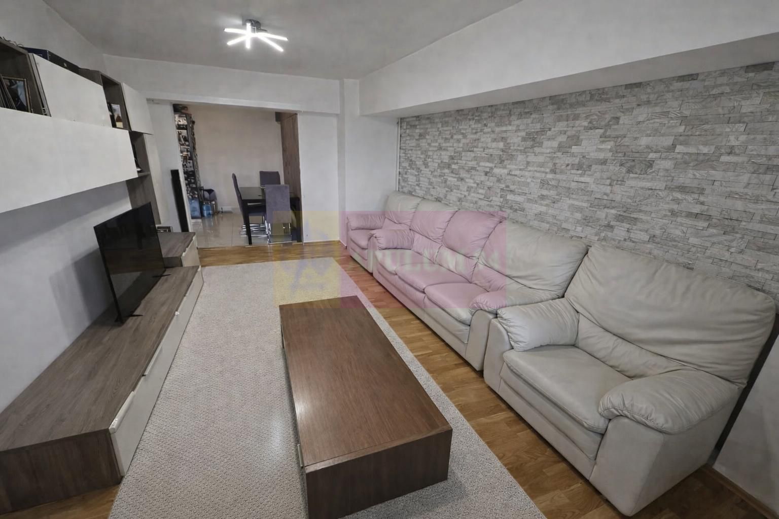 Alba Iulia, 3 camere, stradal