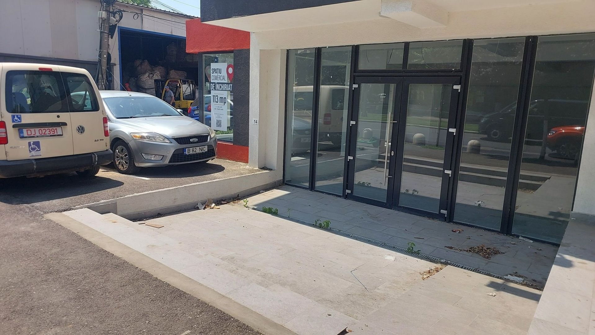 Spatiu comercial de închiriat