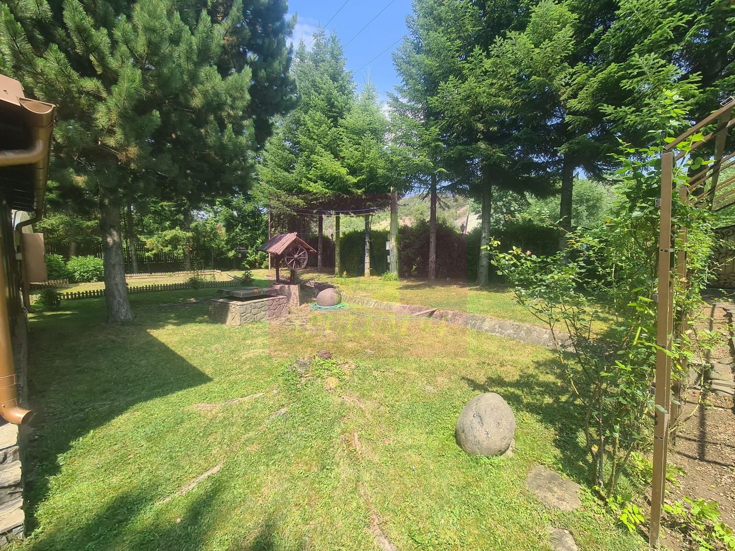 Vila de vanzare in Campina - Zona Lunca Mare
