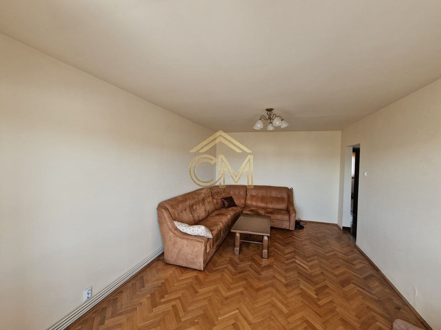 Apartament 4 Camere-2 Bai-2 Balcoane- Pivnita-80 MP - imaginea 4