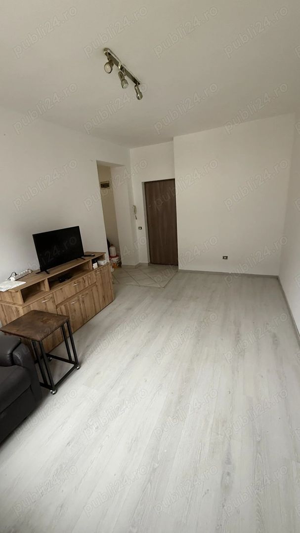 De vanzare apartament 2 camere Militari Residence/centrala proprie