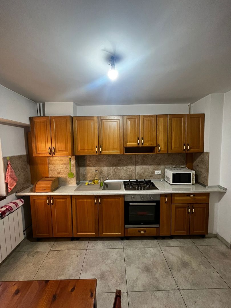 Inchiriere apartament cu 2 camere decomandat, 59 mp, Splaiul Unirii   Timpuri Noi