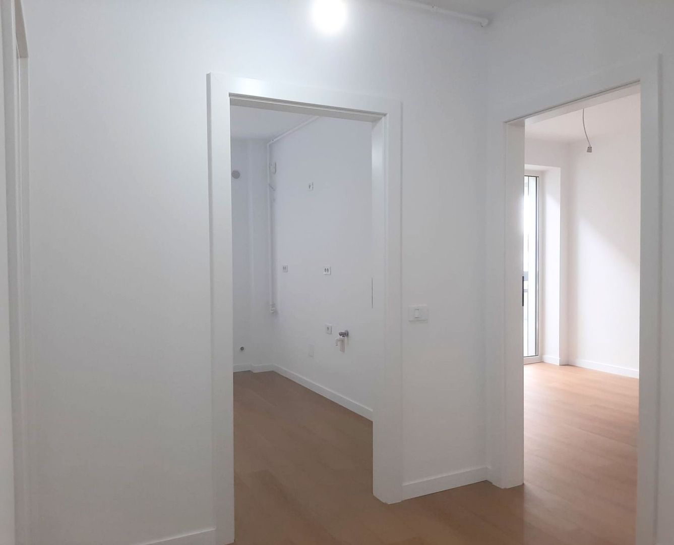 Apartament Nou 2 Camere Balcon 10 MP Lângă Viitoarea Sală Polivalenta - imaginea 21