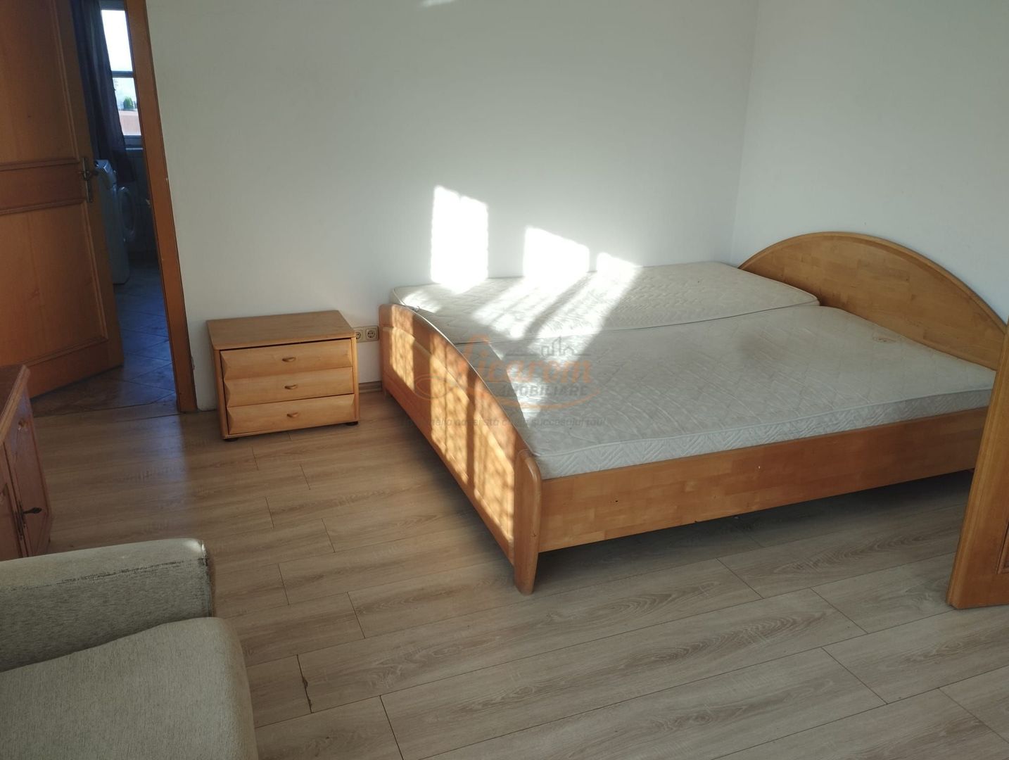 Apartament 3 camere Cristian,ideal cazare muncitori..